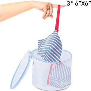 Mesh laundry bags for delicates